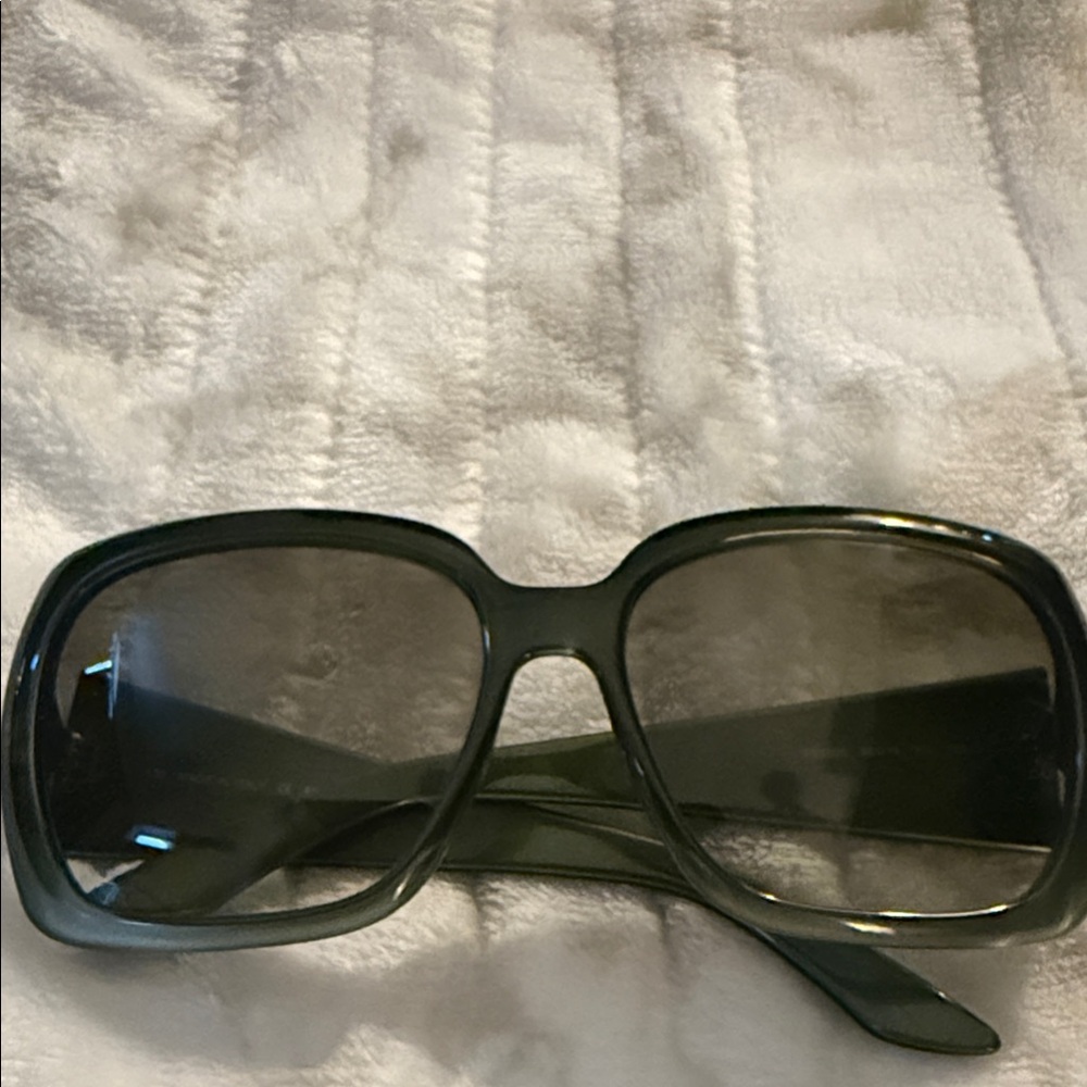 Fendi green  Oversized Sunglasses